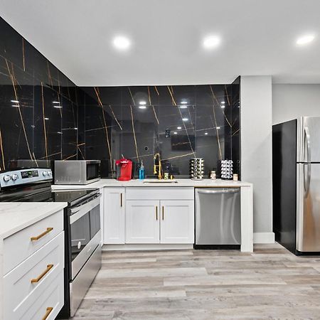 Comfortable 2Br Apt In Vibrant Houston Heights Extérieur photo
